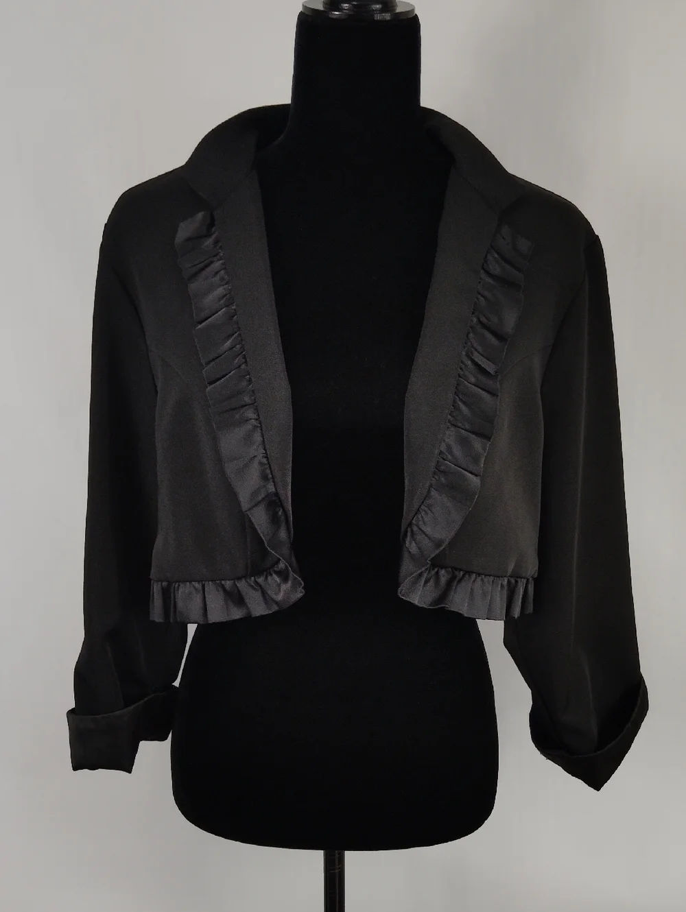 Torrid Cropped Ruffle Jacket - Picture 1 of 8